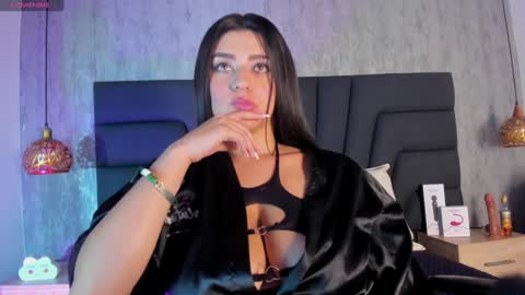 Snapshot of sara_stone17 chatting on 4, 2, 2025  -  online show from 4, 2, 2025