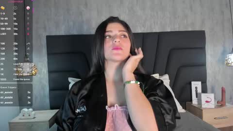 Snapshot of sara_stone17 chatting on 11, 2, 2025  -  online show from 11, 2, 2025