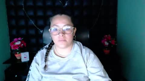 Snapshot of sara_thonson_ chatting on 31, 12, 2024 sara_thonson_ online show from 31, 12, 2024