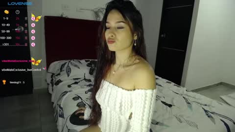 Snapshot of sara_wish_ chatting on 8, 3, 2025 Bri online show from 8, 3, 2025