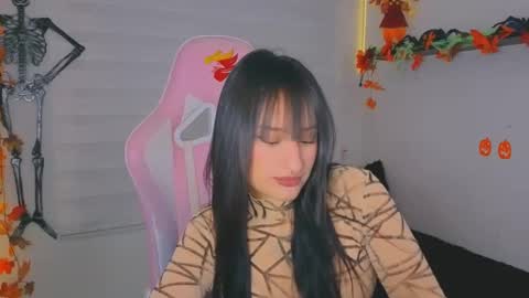 Snapshot of saraa_ramirez chatting on 21, 10, 2025 Sarah Ramirez online show from 21, 10, 2025