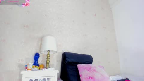 saraacollinss online show from 15, 10, 2025