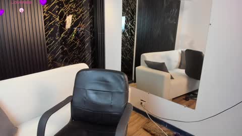 Sara  Everyday From 1430 to 2130 Col Time online show from 20, 12, 2024