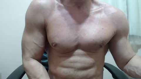 saradorj92 online show from 8, 3, 2026