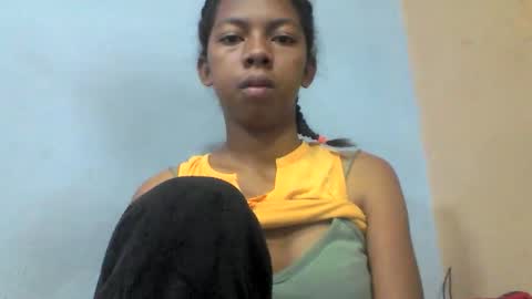 Snapshot of sarah146341 chatting on 2, 6, 2026 sarah146341 online show from 2, 6, 2026