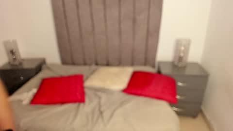 Snapshot of sarah__bigboobs chatting on 18, 1, 2025 sarah__bigboobs online show from 18, 1, 2025