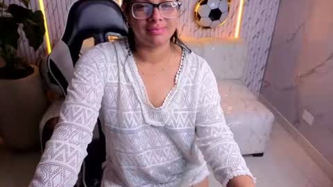 sarah_bay_tx online show from 2, 7, 2026