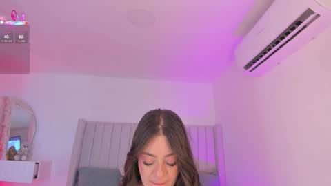 Sarah Bonneth online show from 8, 2, 2026