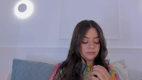 Sarah Bonneth online show from 19, 3, 2026