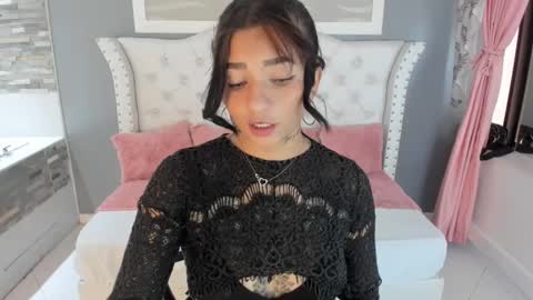 Sarah online show from 7, 3, 2025