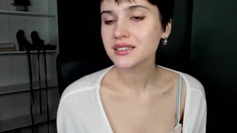 Sarah online show from 9, 4, 2026