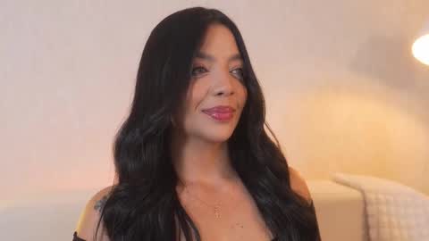       online show from 8, 11, 2025