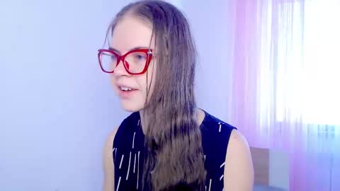 Sarah online show from 9, 11, 2025