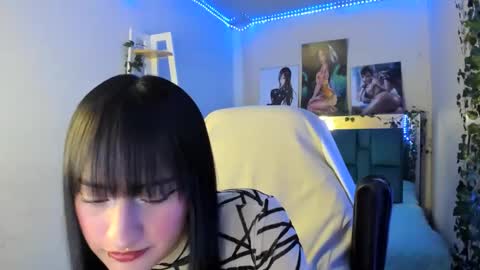 Sarah Ramirez online show from 21, 1, 2025