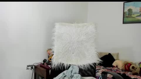 Snapshot of sarah_sweett chatting on 18, 11, 2025 Sarah online show from 18, 11, 2025