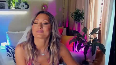 Divine Sarah NONUDE model online show from 29, 6, 2026