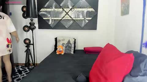  SARAHJEY     online show from 11, 1, 2026