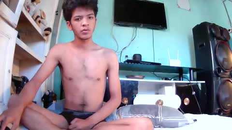 sarahjonee online show from 10, 11, 2025