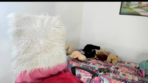 Snapshot of sarahlovexxv chatting on 13, 11, 2025 Sarah online show from 13, 11, 2025