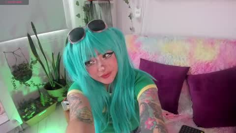 Snapshot of sarahminage_ chatting on 29, 5, 2026 Sarah NEW ACCOUNT online show from 29, 5, 2026