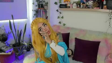 Snapshot of sarahminage_ chatting on 7, 6, 2026 Sarah NEW ACCOUNT online show from 7, 6, 2026