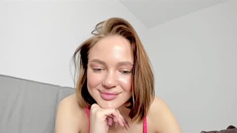 Snapshot of sarahphyllis chatting on 27, 12, 2024 sarahphyllis online show from 27, 12, 2024