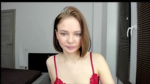 Snapshot of sarahphyllis chatting on 27, 12, 2024 sarahphyllis online show from 27, 12, 2024