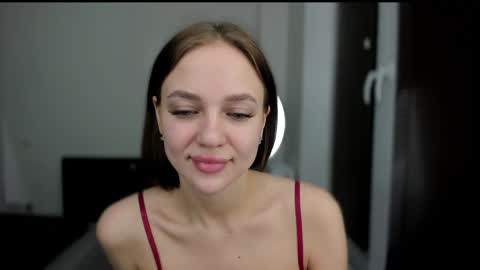 Snapshot of sarahphyllis chatting on 8, 1, 2025 sarahphyllis online show from 8, 1, 2025