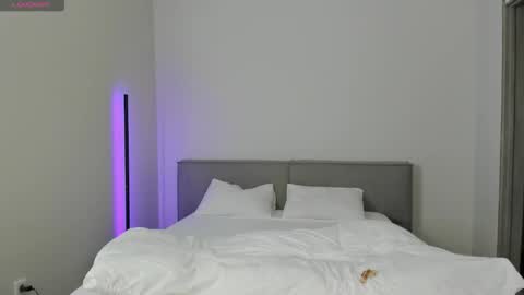 Snapshot of sarahphyllis chatting on 5, 11, 2025 sarahphyllis online show from 5, 11, 2025