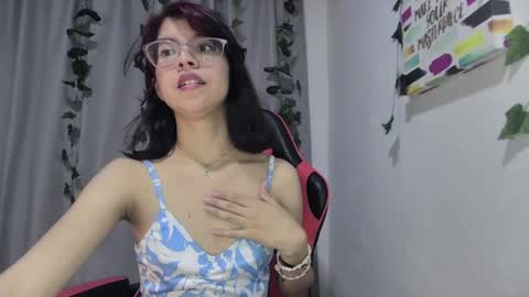 Sarah  online show from 18, 4, 2026