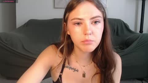 Snapshot of sarahxaoliver1 chatting on 26, 5, 2026 SarahxOliver online show from 26, 5, 2026