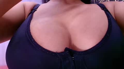 Sara  online show from 1, 3, 2025