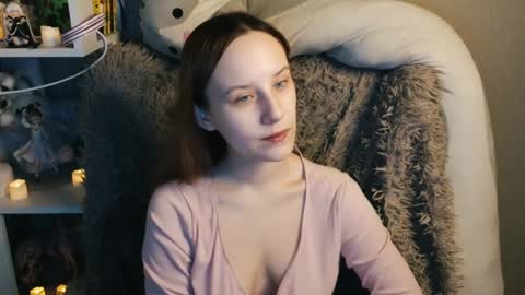 Snapshot of sarakaell chatting on 3, 12, 2024 Sara online show from 3, 12, 2024