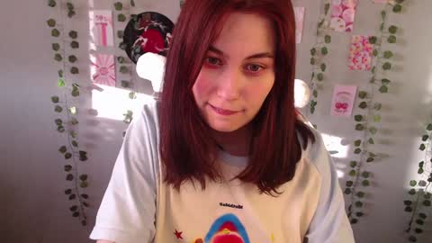 Snapshot of sarakinski chatting on 13, 1, 2025 Sara online show from 13, 1, 2025