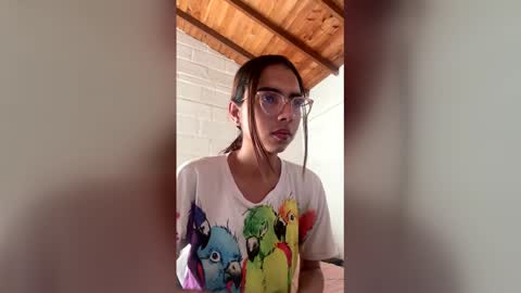 sarasaenz999 online show from 25, 3, 2026