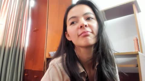 Sara   online show from 12, 3, 2025