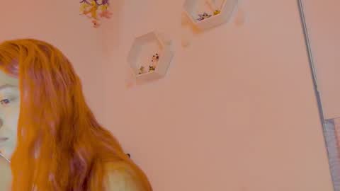 Saray  online show from 12, 11, 2025