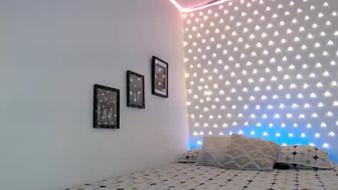 sarayander online show from 17, 12, 2024