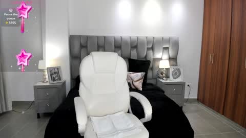 Snapshot of sarita_evanss chatting on 20, 12, 2024 Saritaaa online show from 20, 12, 2024