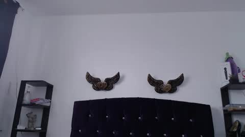 Snapshot of sarita_multisquirt chatting on 8, 10, 2025 Sara online show from 8, 10, 2025