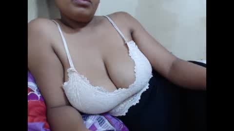 saronette online show from 15, 1, 2025