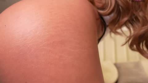 My Name Is Sara C. Welcome online show from 7, 4, 2026