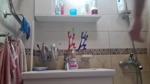 Snapshot of sasha999111 chatting on 7, 12, 2024 Eldak23 online show from 7, 12, 2024