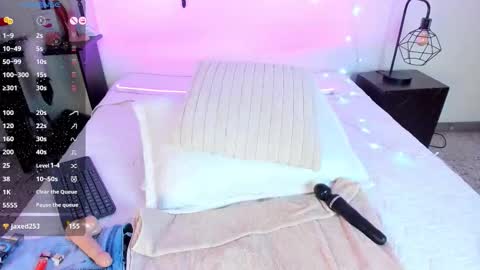 Snapshot of sasha_brattz chatting on 27, 11, 2025 Sasha Brattz online show from 27, 11, 2025