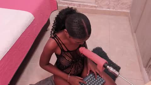 Sasha  online show from 5, 12, 2025