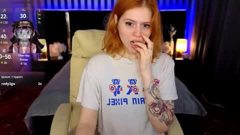 Snapshot of sasha_exclusive chatting on 23, 10, 2025 Sasha Exclusive online show from 23, 10, 2025