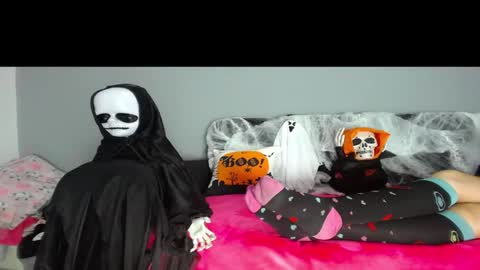 Snapshot of sasha_start chatting on 3, 10, 2025 sasha start online show from 3, 10, 2025