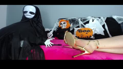 Snapshot of sasha_start chatting on 19, 10, 2025 sasha start online show from 19, 10, 2025