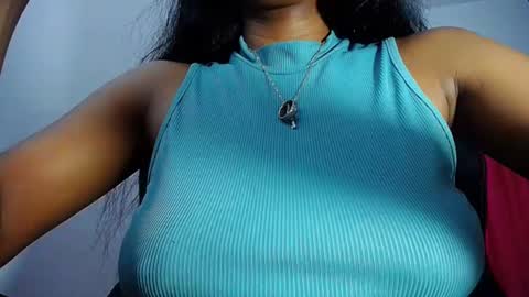 Snapshot of sashabreck1 chatting on 4, 12, 2024 sashabreck1 online show from 4, 12, 2024