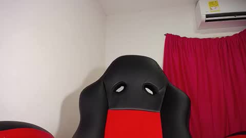 Snapshot of sashabreck1 chatting on 18, 11, 2025 sashabreck1 online show from 18, 11, 2025